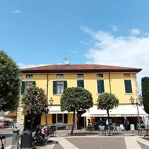 Alla Vecchia Scuola Affittacamere Lazise