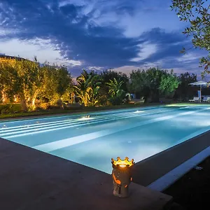 Zahir Hotel