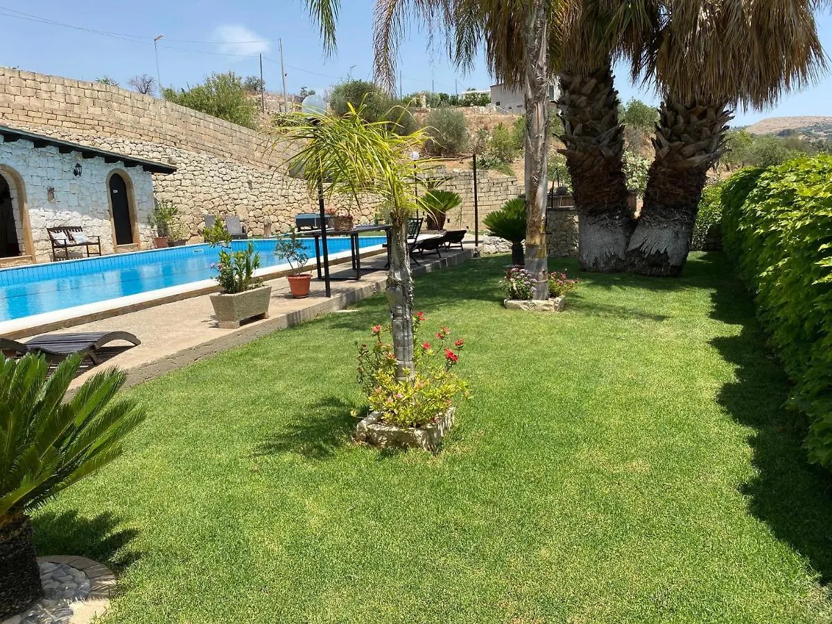 B&B Quattromulini Noto 0*,